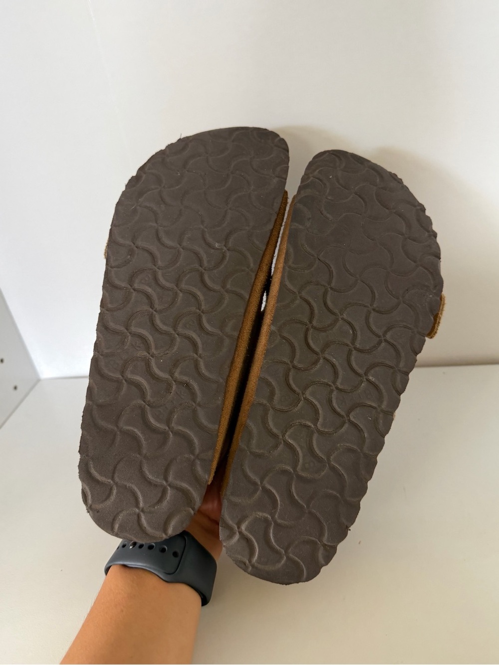 Birkenstock Women’s Arizona Suede Sandals in Taupe Size 39 or US 8-8.5 - Picture 5 of 6